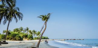 সেন্টমার্টিন দ্বীপের প্রাকৃতিক সৌন্দর্য এবং ঐতিহাসিক খুঁটিনাটি বিষয় সমুহ