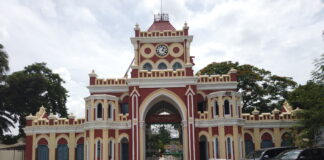 উত্তরা গণভবন নাটোর, নাটোরের ঐতিহাসিক কমপ্লেক্স। উত্তরা গণভবন