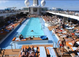 বিশ্বের সবচেয়ে বড় প্রমোদতরি l ‘আইকন অব দ্য সিজ’ যেন পুরো একটি শহর বিশ্বের সবচেয়ে বড় প্রমোদতরি