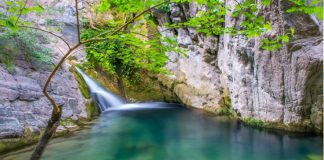 Best Places To Travel In The Fall – Aholidayoturs best places to travel in the fall